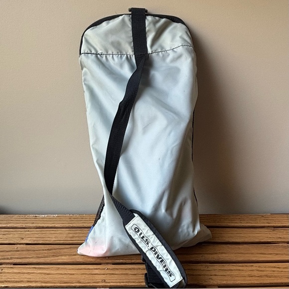 U.S. Divers Adult Snorkel Set Black Blue Large XL Fins Snorkel New- No Mask - Picture 2 of 11